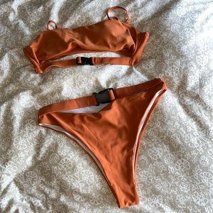 High waisted high leg bikini rust